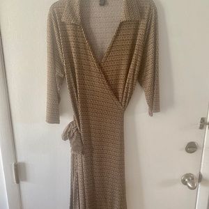 Classy/sexy Wrap Dress